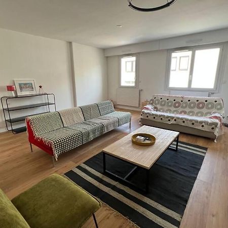 Superbe Appartement Avec Parking La Rochelle  Exteriör bild