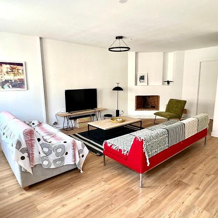Superbe Appartement Avec Parking La Rochelle  Exteriör bild